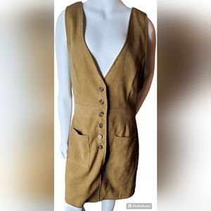 Tulip B V Cut Button Dress, Size L!